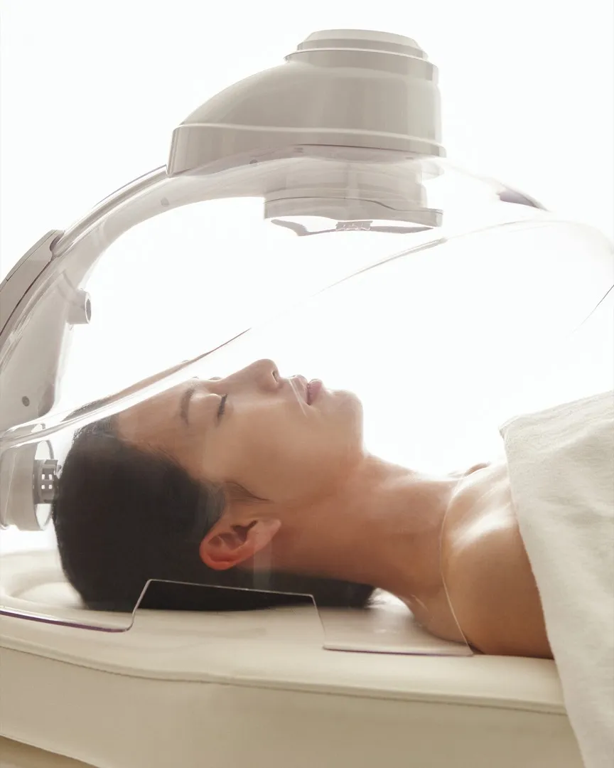 AstrodomeFacial 02 Plus